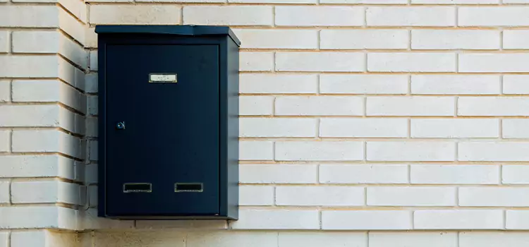 Mailbox Lock Repair Walker